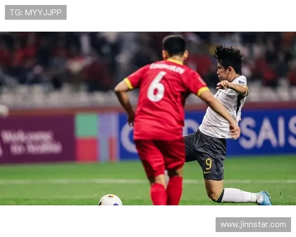 中国队与卡塔尔激战正酣精彩瞬间图片集锦回顾比赛亮点与精彩时刻